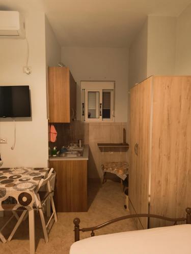 Comfort Triple Room image 10