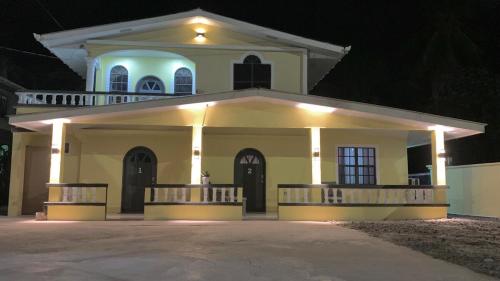 Seafield Apartments 2 in New Amsterdam