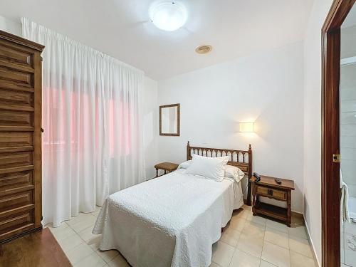 Single Room image 3