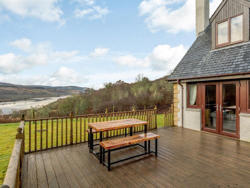 . The Big Hoose