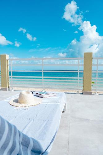 Suite 2 Mogador Residence, 2BR, brand-new, rare and luxury, sea view