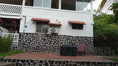 Casa vistas de puerto mantica in 波内洛亚