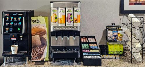 Microtel Inn & Suites by Wyndham Austin Airport - image 14