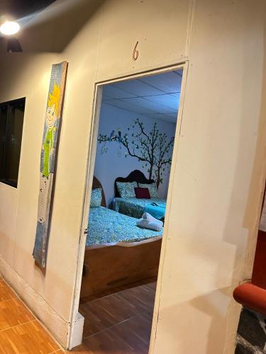 2 double beds, 1 twin bed