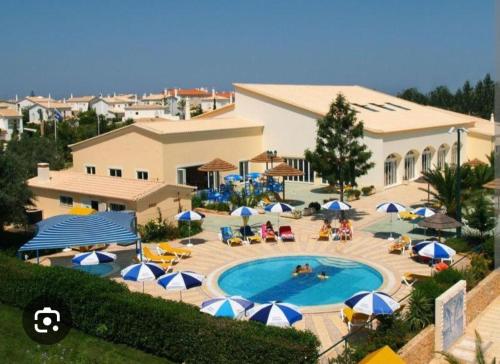 villa portimao oasis parque in วาเล ดา อาร์รันกาดา