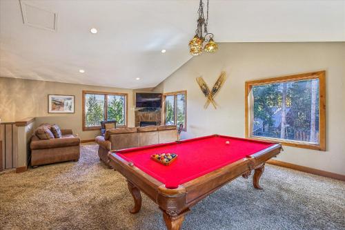 High Point Lodge Home - image 2