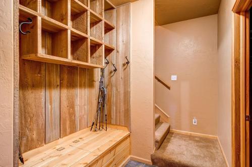 Snowshoe Lodge Holiday home - image 11