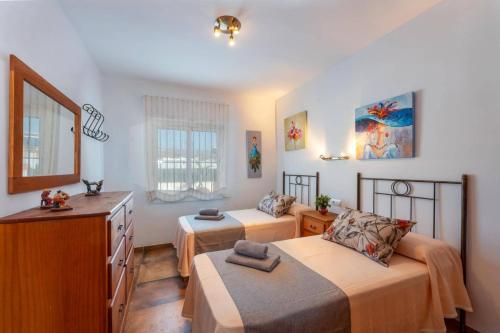 Villa El Olivar by Villa Plus - image 5