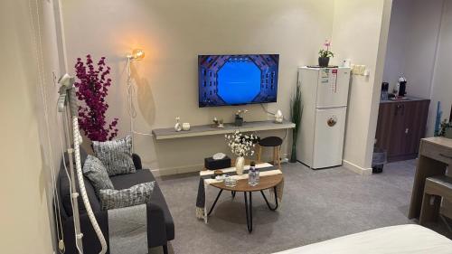 Instalações, استديو أنيق ومجهز بعناية ليوفر لك اقامة مريحة وهادئة 01 (استديو أنيق ومجهز بعناية ليوفر لك اقامة مريحة وهادئة 01) in Al Tahliyah