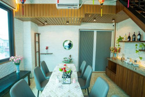 Atypik Vietnam House