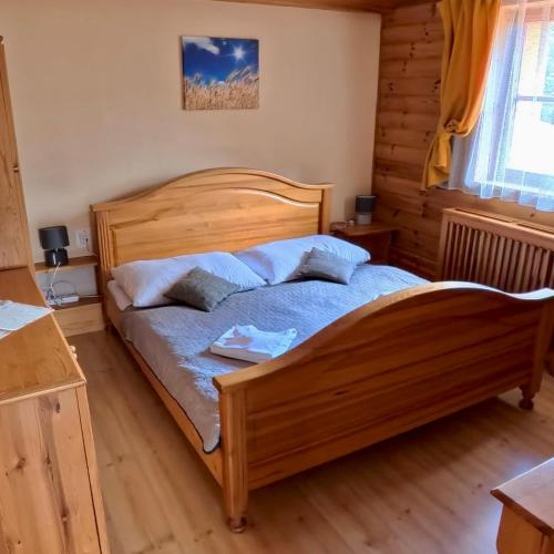 One-Bedroom Suite image 1