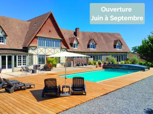 Peldbaseins, Hotel La Grande Bruyere in Touffreville