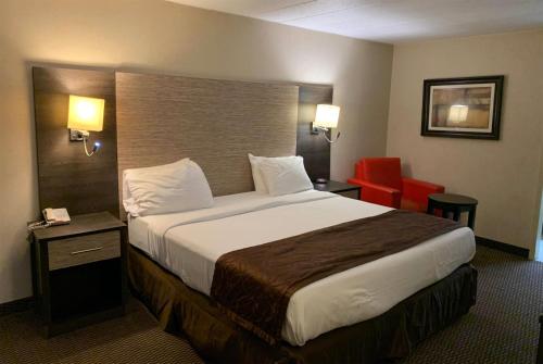 Ramada by Wyndham Rockville Centre - image 10