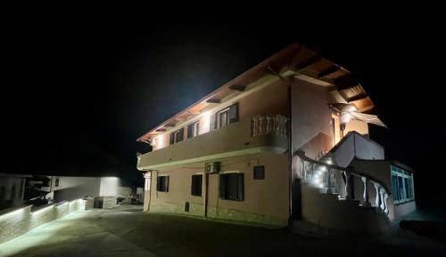 Villa Rosa 5