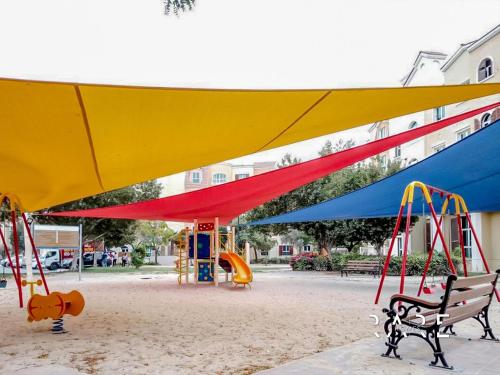 Rare Holiday Homes - Mediterranean Cluster - Near Ibn Battuta Mall - Discovery Garden - Building# Me near IBN Battuta Sétány