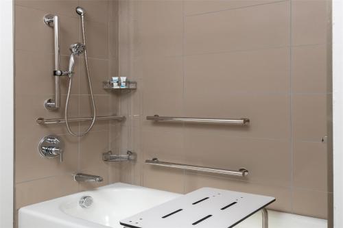 Hyatt House The Woodlands-Shenandoah - main image