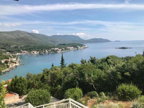 สภาพแวดล้อมโดยรอบ, Guest House Rooms Rose - Romantic Double Room with Balcony and Sea View No.1 in โมลูนัต