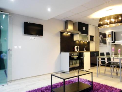 ห้องครัว, เอกีนาตูรี (equinaturi) in ซานโต เทอโซ