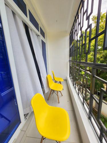 Three Bedroom Apartment Nyali 4 beds,pool and walking distance to the beach in شاطئ نيالي