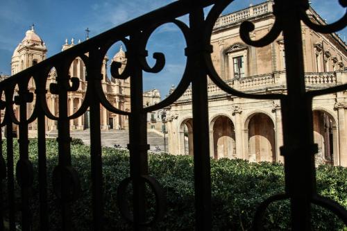  Pepè Concetta e la movida, Pension in Noto