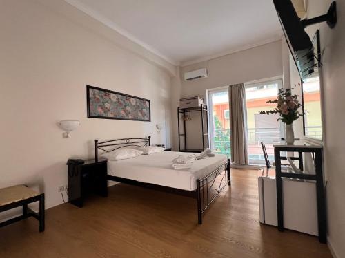 Grand Hotel Loutraki in Лутракі