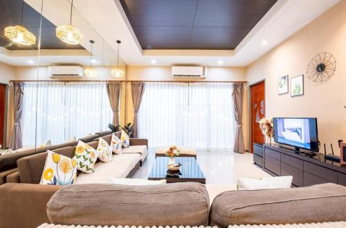 파타야 Phirom3 pool villa pattaya 3성급 싱글룸 스위트룸