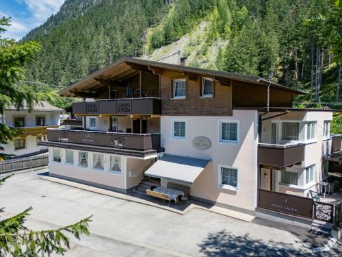  Appartements Laura in Mayrhofen