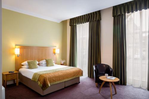 1 double bed