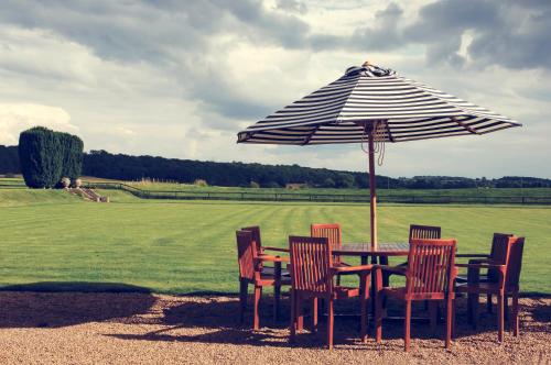 Mercure Warwickshire Walton Hall Hotel & Spa - image 4