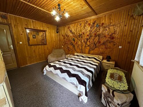 Grunok (Adults only)