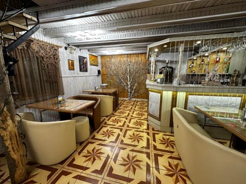 Grunok (Adults only), Pilipets (fotografie 2)