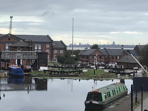 Stone - Boat - Sleeps 8 - Pet Friendly-85ws in Стоун