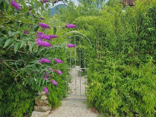 Premium Apartment mit privatem Whirlpool, Sauna, Garten