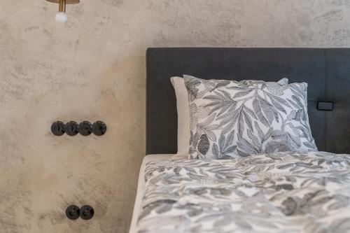Luxury Old Town Penthouse w park, Praha (fotografie 7)
