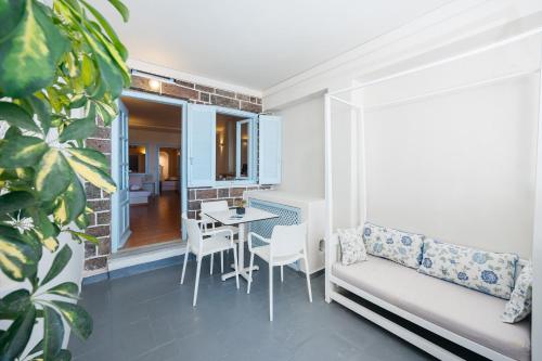 Kastro Suites - image 9