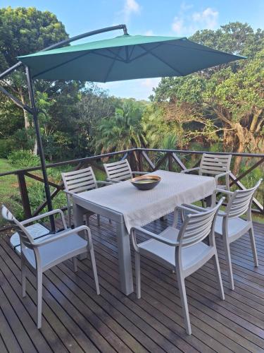 Marina Beach Lagoon View House &Blueflag beach KZN in Southbroom