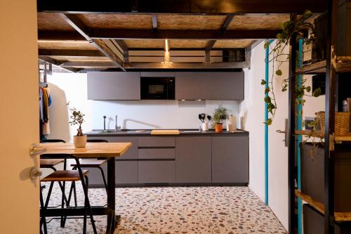 keuken, Madama Hostel & Bistrot in Milaan