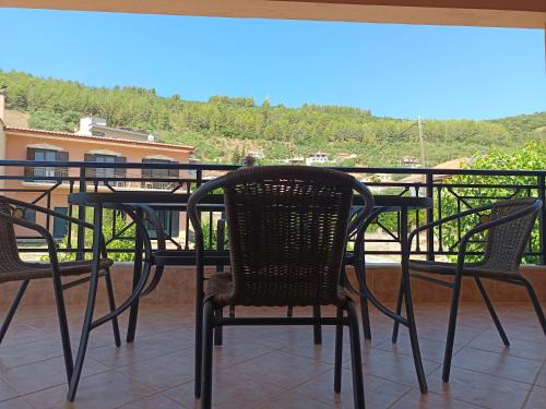 Balcony/terrace, Villa Eleni in Kypseli