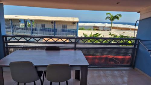 kwabo d'ailleurs in 보우에니