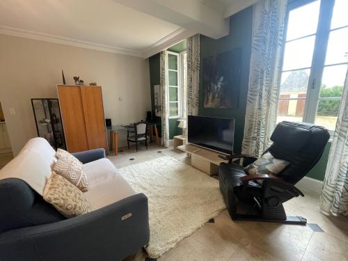 Gîte & Spa Château Lagrange les Tours (Gite & Spa Chateau Lagrange les Tours) in Saint-André-de-Cubzac