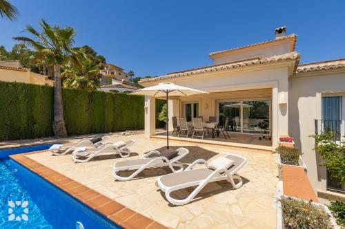 Villa image 3
