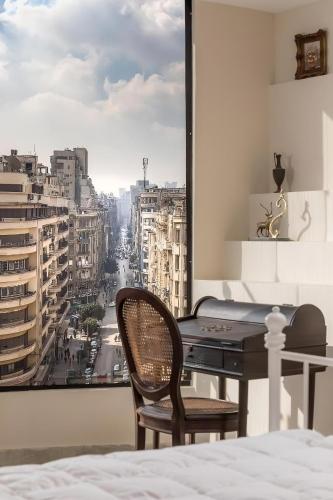 2BR DownTowen Orabi khan prime location in the heart of cairo