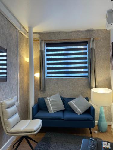 Small Cosy One-Bedroom Apartment in Kentish Town, Londyn
