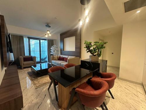 Luxury family-balcony apt, Estambul