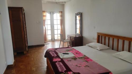 Two-Bedroom Suite image 8