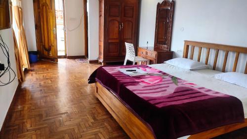 Two-Bedroom Suite image 4