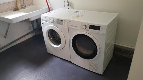Maison ouvrière pour 10 personnes (Maison ouvriere pour 10 personnes) in Trignac