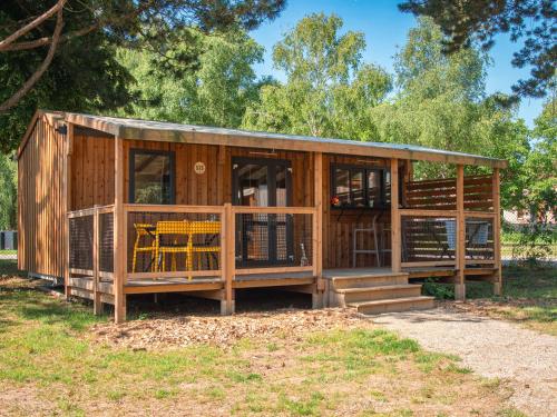 2 bedrooms, 3 beds