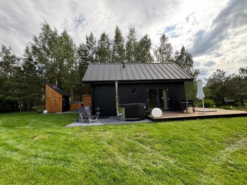 Ślusarnia-domek z sauną i balią nad jeziorem, Kaszuby