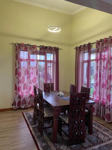 Infinity La Casa in Naivaša